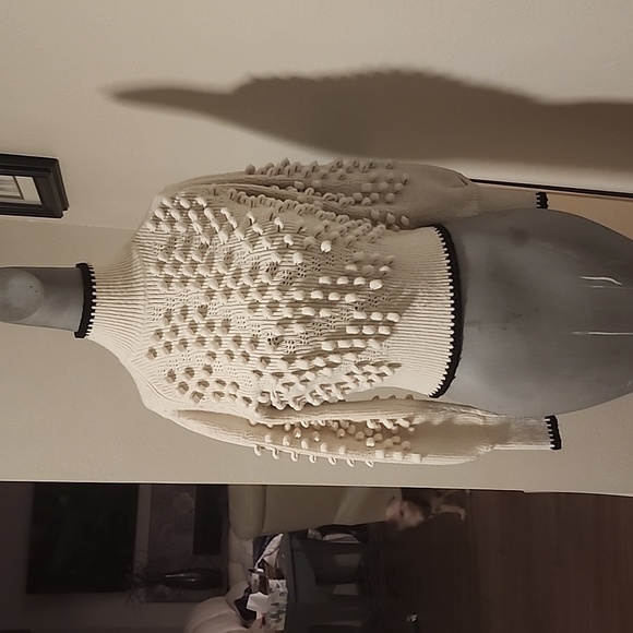 BCBGMaxazria Women's Popcorn Stitch Turtleneck Sweater - Picture 3 of 7